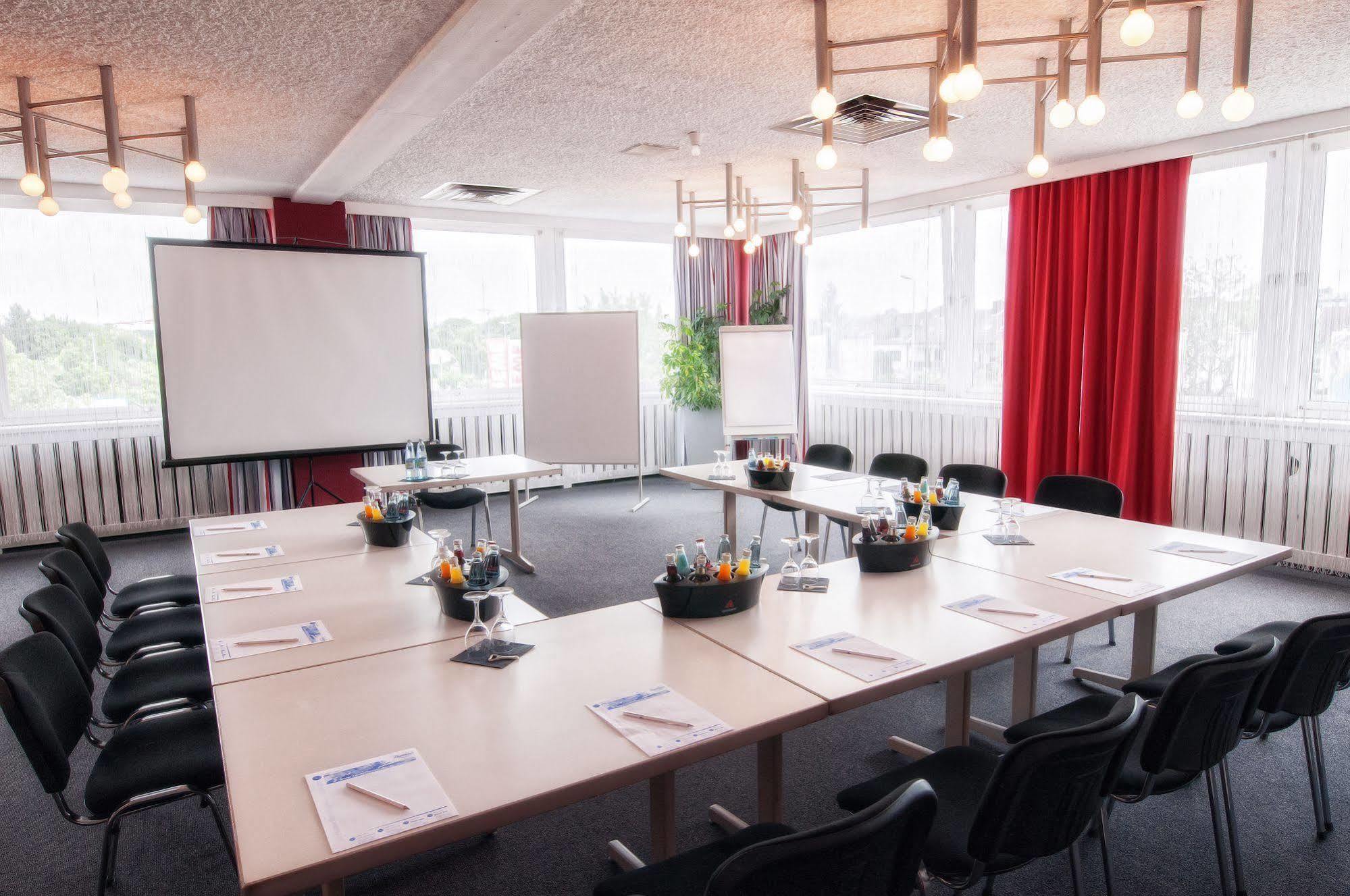 Hotel Center Main Franken 3*